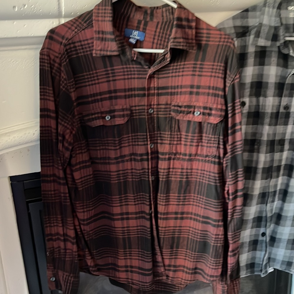 Flannel bundle - Picture 3 of 8
